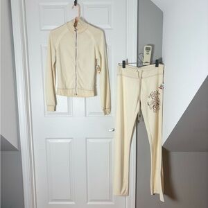 ✨NWT✨ Twisted Heart Embroidered Velour Sequin Zip Up Hoodie and Pants Tracksuit
